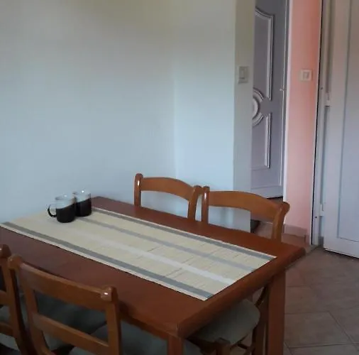Bacvar 32 Kali
